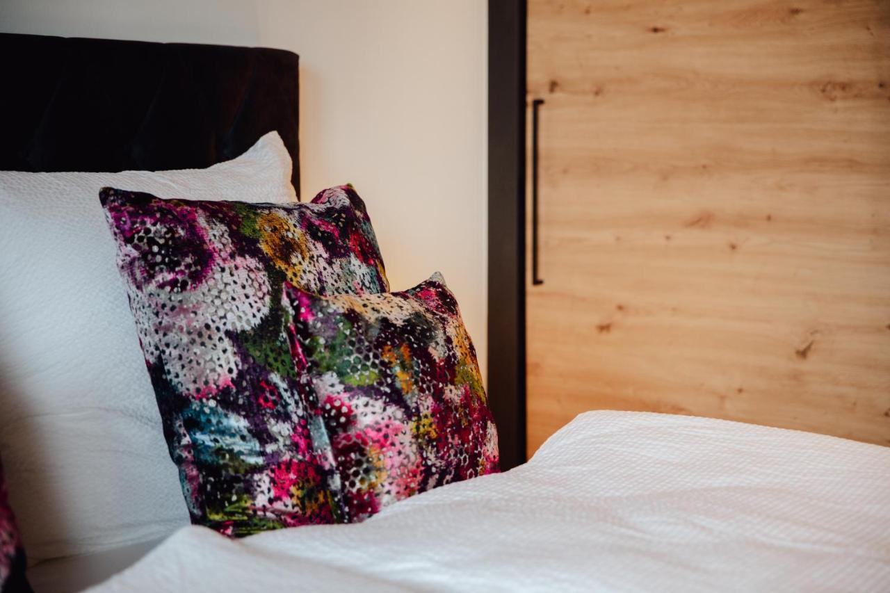 Zillertal Juwel Apartment Fügen Екстериор снимка